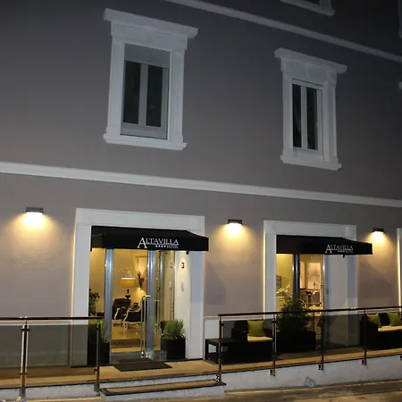 Altavilla Boutique 4*
