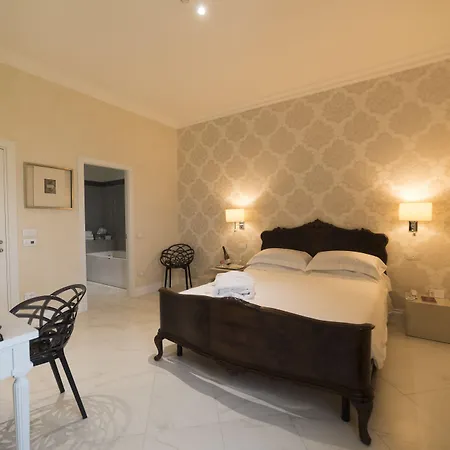 Altavilla Boutique Hotel 4*