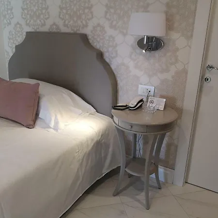 ホテル Altavilla Boutique カタンザーロ